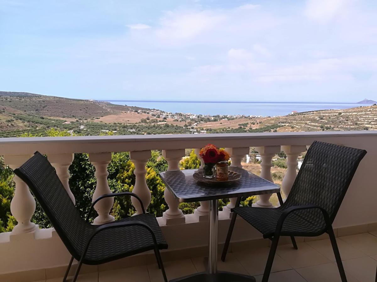 Odisseas Apartment كالاماكي المظهر الخارجي الصورة
